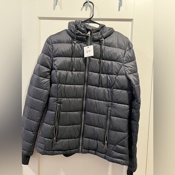 Women’s DKNY Jacket - black size medium - Picture 4 of 11